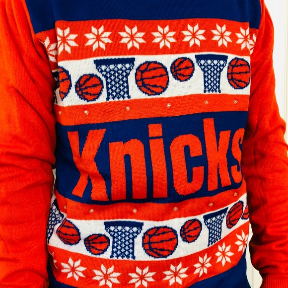 NWT NBA New York NY Knicks Light Em Up LED Sweater - Picture 4 of 8